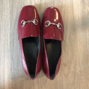 Gucci brand new flat